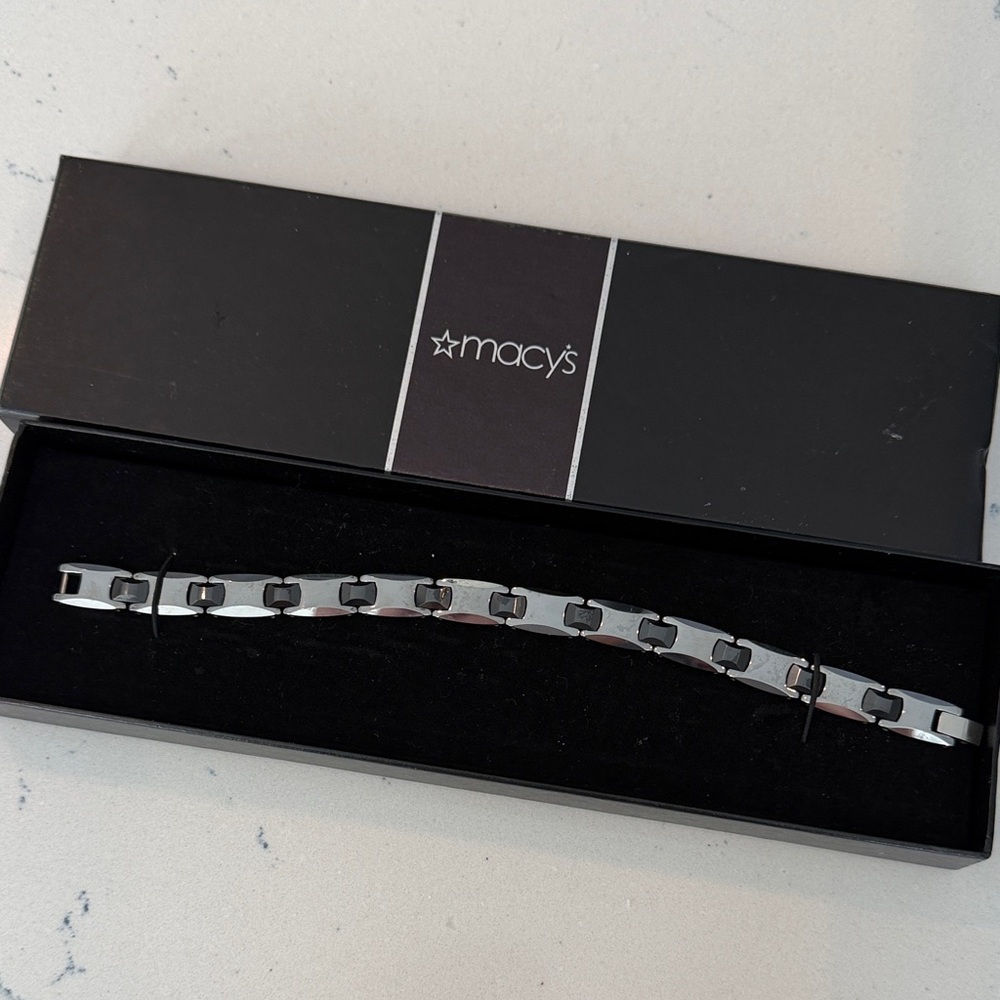 Macy's Sleek Men's Link Bracelet